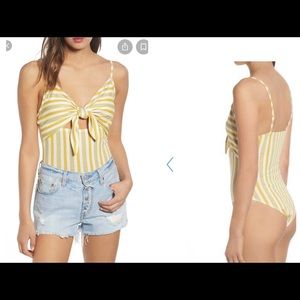 💞NWT BP. Front knot stripe body suit sz 2x